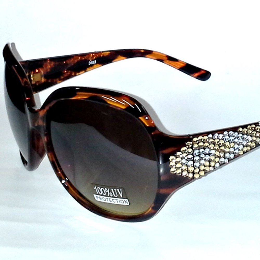 NEW BROWN SUNGLASSES w/BLING
